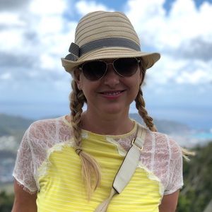 Meet your Posher, Melanie